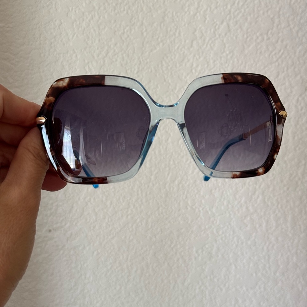 Free People polly Oversized square Sunglasses - Picture 11 of 14